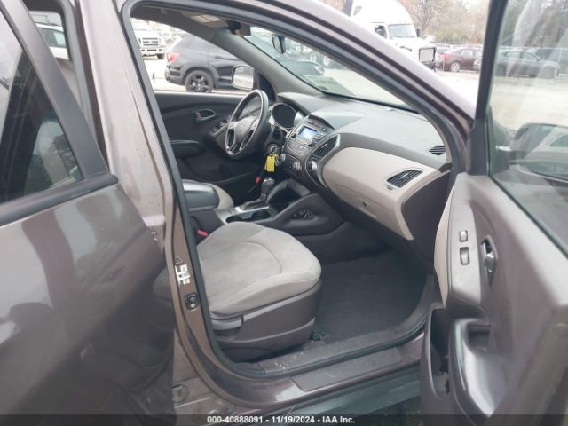 KM8JT3AF5EU946039 Hyundai TUCSON GLS