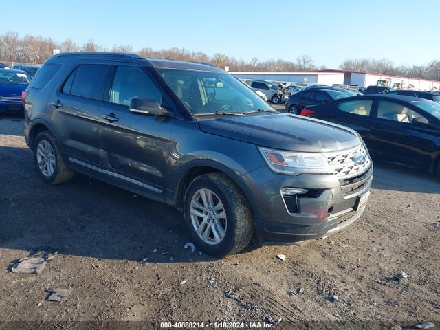 Ford EXPLORER XLT 2018 1FM5K8D87JGC31528 Image 1