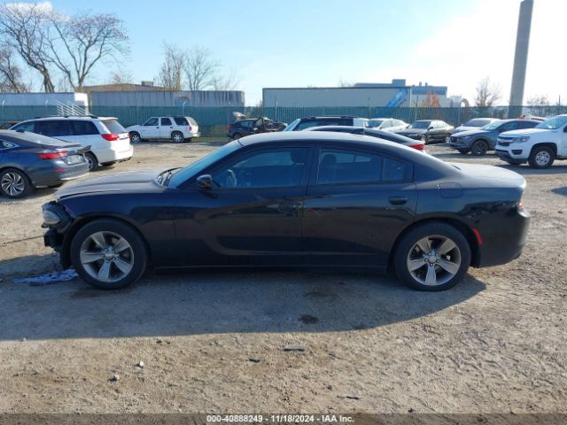 2C3CDXHG5GH179044 Dodge Charger Sxt
