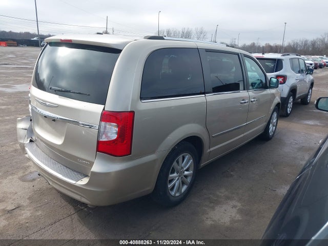 2C4RC1GG0GR110909 Chrysler Town & Country Limited Platinum