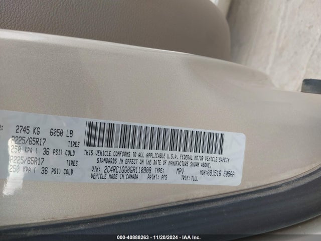 2C4RC1GG0GR110909 Chrysler Town & Country Limited Platinum