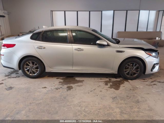 5XXGT4L38KG328593 KIA Optima Lx