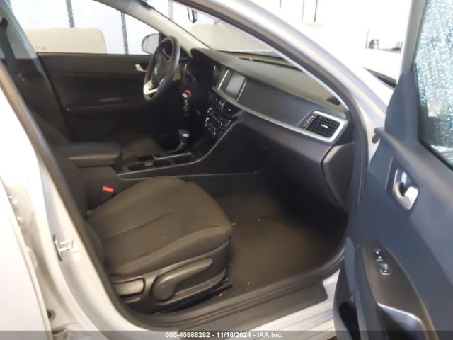 5XXGT4L38KG328593 KIA Optima Lx