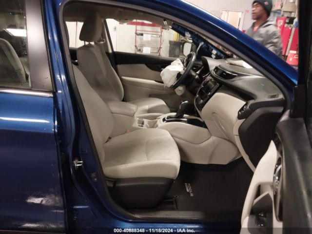 JN1BJ1CR5KW344075 Nissan Rogue Sport Sv