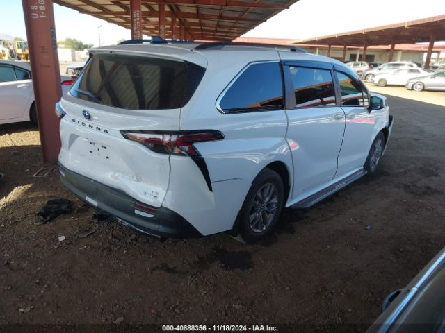 2023 TOYOTA SIENNA 5TDBSKFC4PS100903 Photo 3