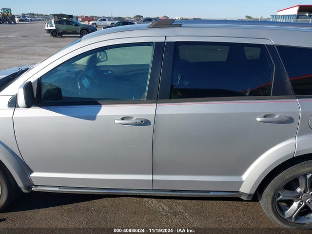 3C4PDCGG2ET260675 Dodge Journey Crossroad