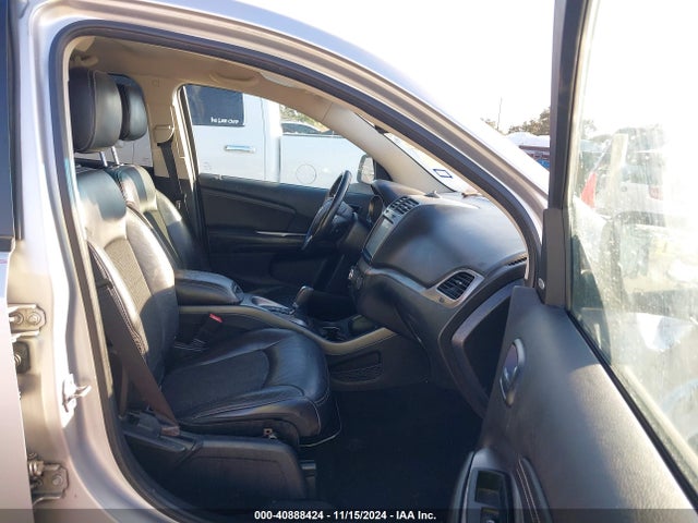 3C4PDCGG2ET260675 Dodge Journey Crossroad