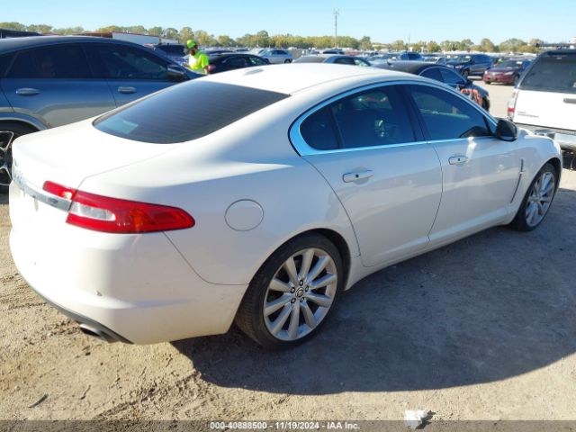 2010 JAGUAR XF SAJWA0GB0ALR64842 Photo 3