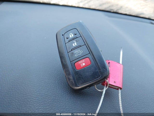 4T3E6RFV1MU057806 Toyota Rav4 Hybrid Xse