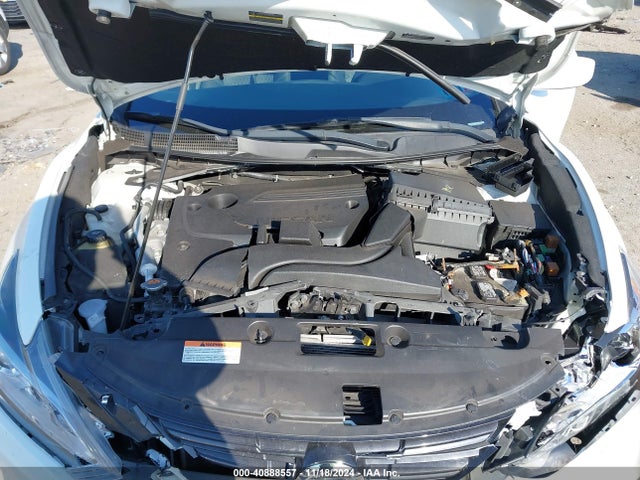 Nissan Altima 2.5 S 2017 1N4AL3AP5HC287215 Image 10