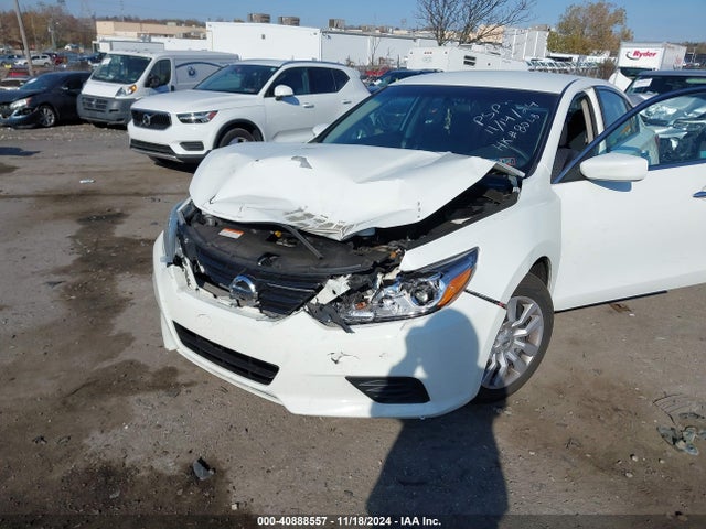 Nissan Altima 2.5 S 2017 1N4AL3AP5HC287215 Image 6