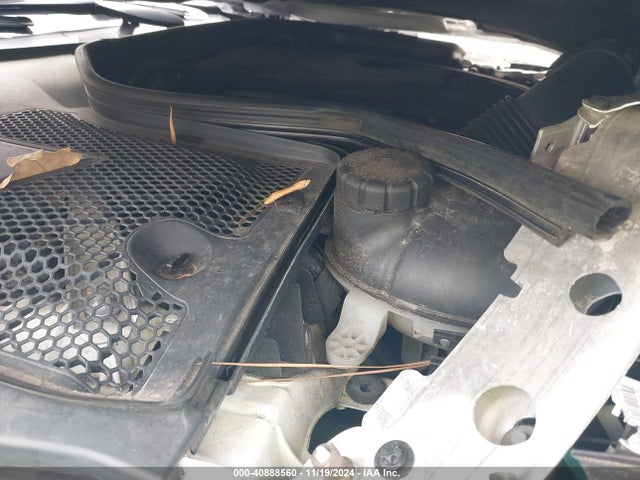 WDDWJ4KB5HF520612 Mercedes-Benz C 300 4matic