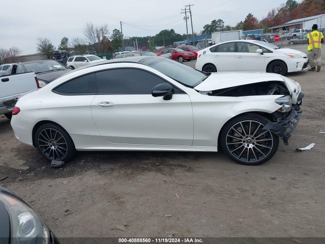 WDDWJ4KB5HF520612 Mercedes-Benz C 300 4matic