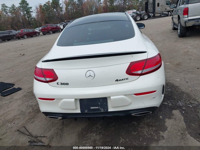 WDDWJ4KB5HF520612 Mercedes-Benz C 300 4matic