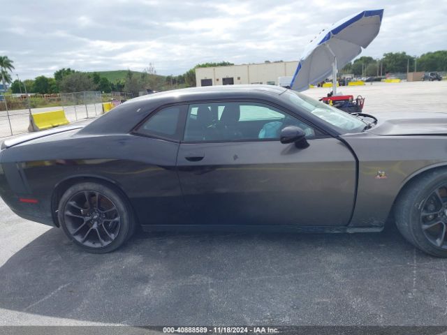 2C3CDZFJ2GH254938 Dodge Challenger R/t Scat Pack