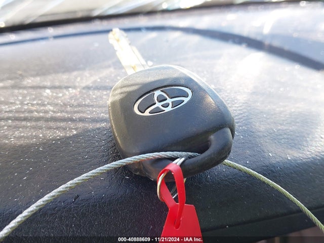 3TYAX5GN8NT046246 Toyota Tacoma Sr