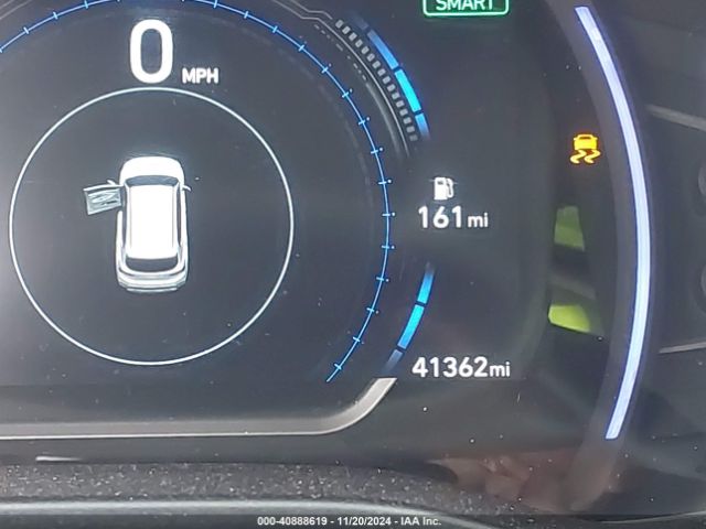 5NMS33AD3KH036576 Hyundai Santa Fe Sel