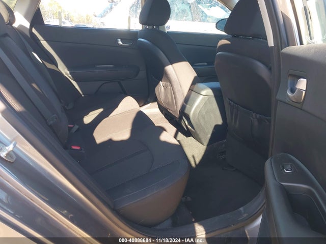 KIA Optima Lx 2016 5XXGT4L39GG088901 Image 8
