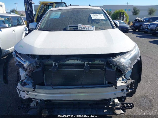 2T3K1RFV4RW309055 Toyota RAV4 LE