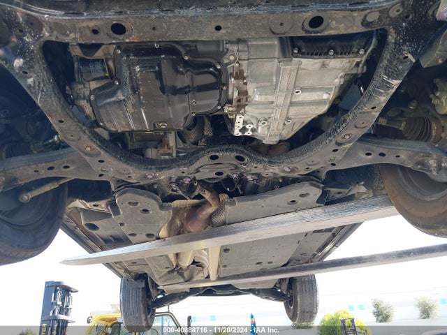 2T3K1RFV4RW309055 Toyota RAV4 LE