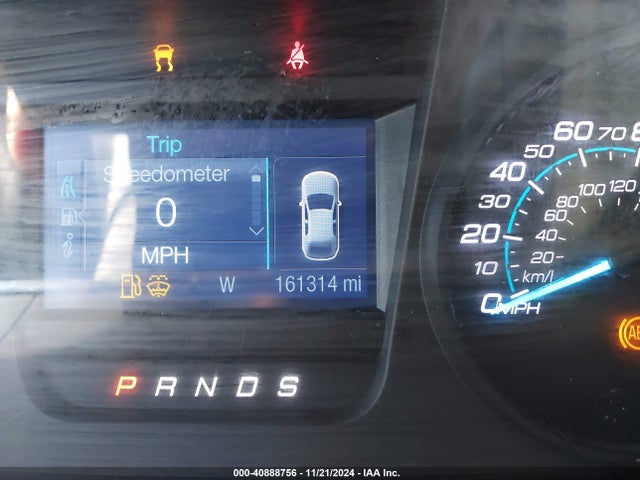 1FAHP2D88KG105752 Ford TAURUS SE