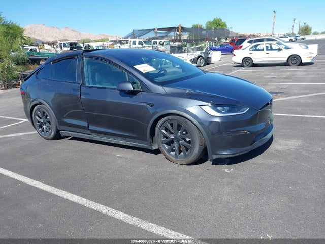 2024 TESLA MODEL X 7SAXCBE58RF459073 Photo 0