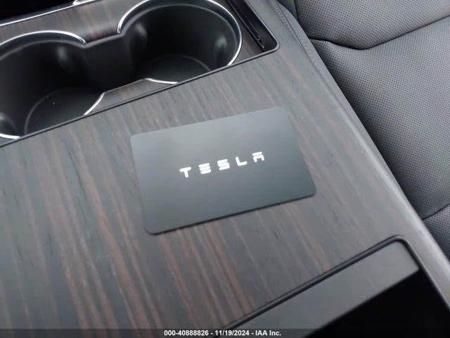 2024 TESLA MODEL X 7SAXCBE58RF459073 Photo 10