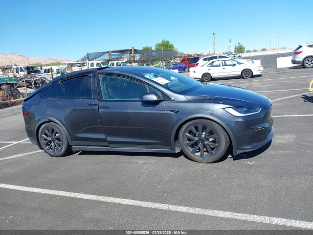 Tesla MODEL X 2024 7SAXCBE58RF459073 Image 13