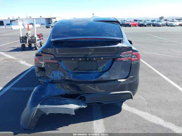 Tesla MODEL X 2024 7SAXCBE58RF459073 Image 16