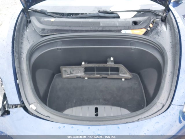 2018 TESLA MODEL 3 5YJ3E1EA7JF005513 Photo 9