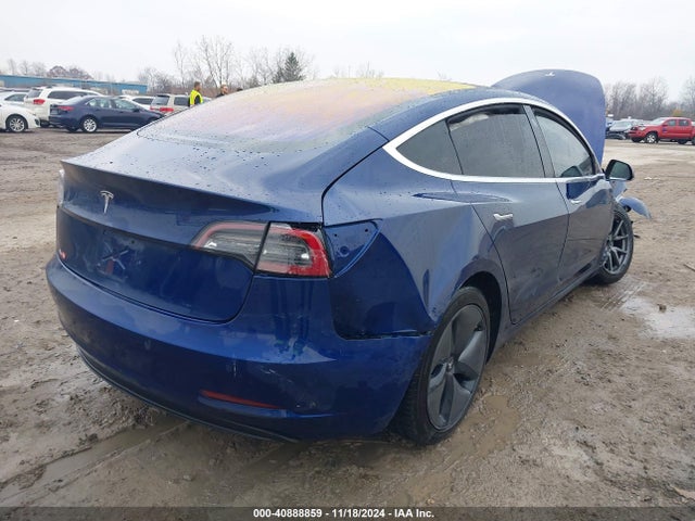 2018 TESLA MODEL 3 5YJ3E1EA7JF005513 Photo 3