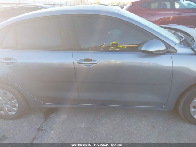 3KPA24AB4KE157627 KIA RIO S