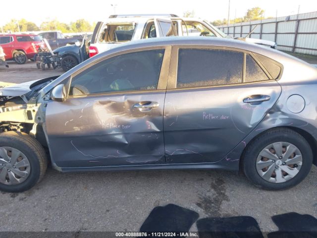 3KPA24AB4KE157627 KIA RIO S