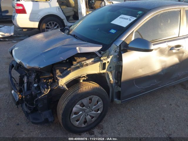 3KPA24AB4KE157627 KIA RIO S