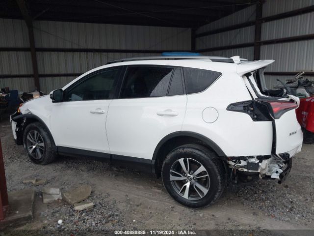 2T3RFREV3JW848806 Toyota Rav4 Adventure/xle