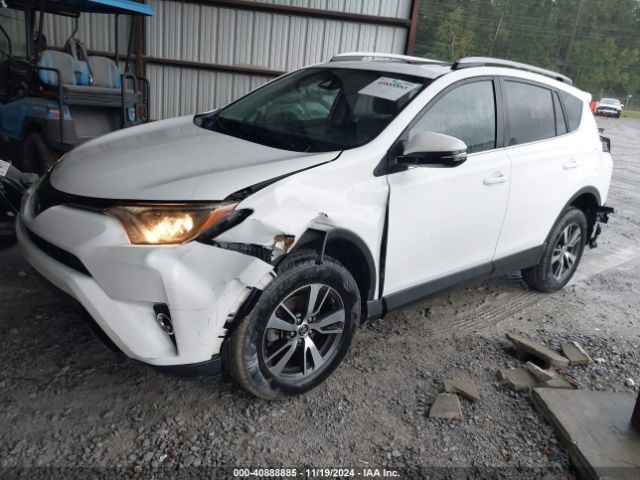 2T3RFREV3JW848806 Toyota Rav4 Adventure/xle
