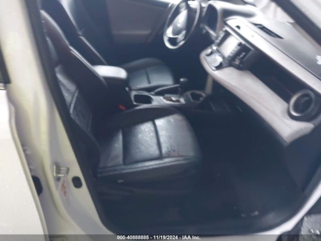 2T3RFREV3JW848806 Toyota Rav4 Adventure/xle