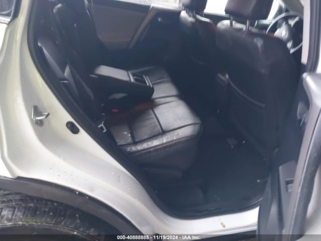 2T3RFREV3JW848806 Toyota Rav4 Adventure/xle