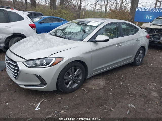 Hyundai Elantra Value Edition 2017 5NPD84LF8HH166069 Image 2