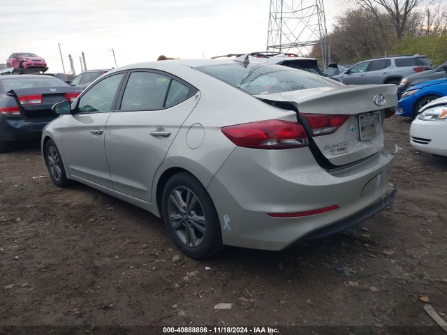 Hyundai Elantra Value Edition 2017 5NPD84LF8HH166069 Image 3