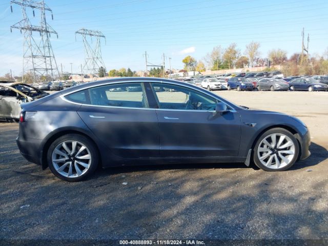5YJ3E1EB9JF087270 Tesla Model 3 Long Range/performance