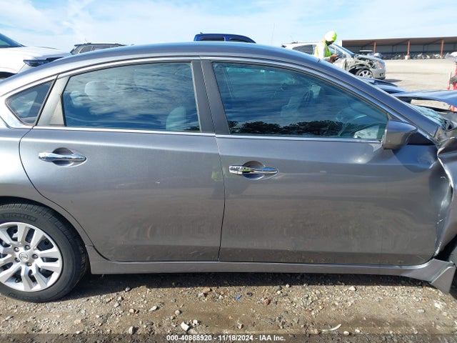 Nissan Altima 2.5 S 2015 1N4AL3AP1FC153394 Image 13
