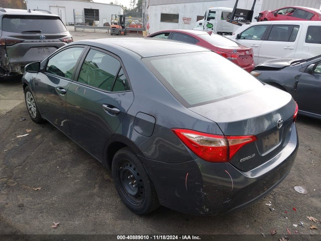 Toyota COROLLA LE 2018 2T1BURHE6JC053343 Image 3