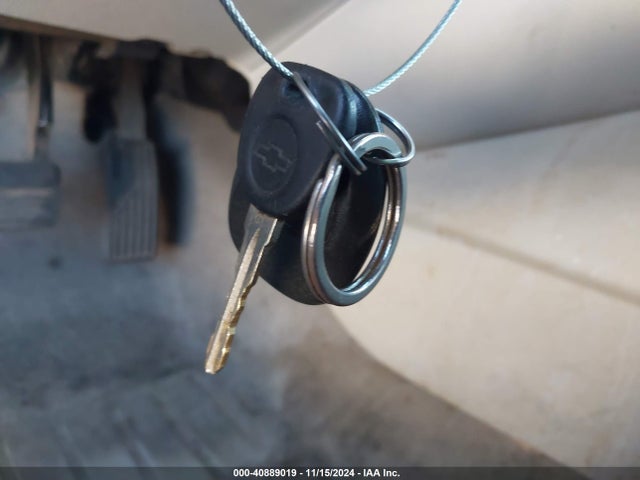 2G1WB5E31G1104184 Chevrolet Impala Limited Lt