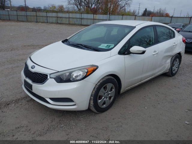 KNAFX4A63G5554997 KIA FORTE LX