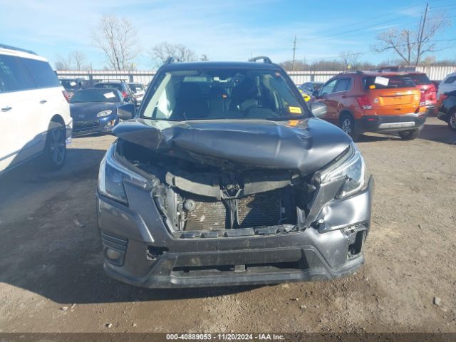JF2SKAPC3NH500835 Subaru Forester Limited