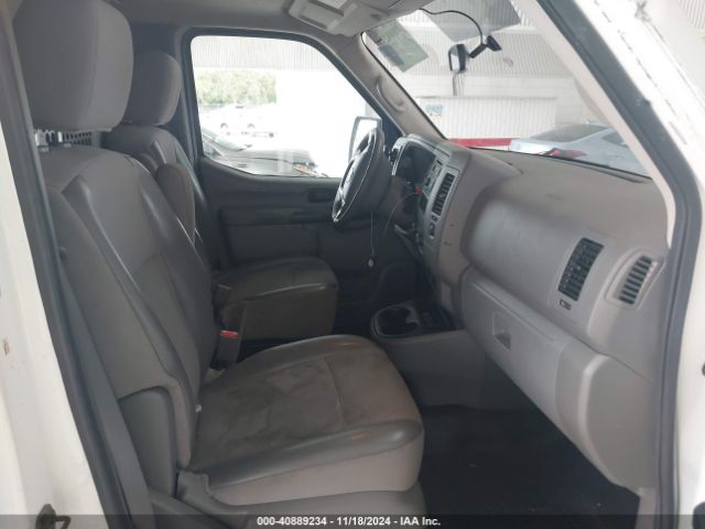 1N6BF0KM4HN800982 Nissan Nv Cargo Nv1500 S V6