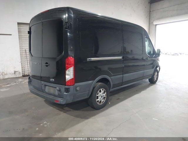 Ford Transit-250 2015 1FTYR2CM8FKA84536 Image 4