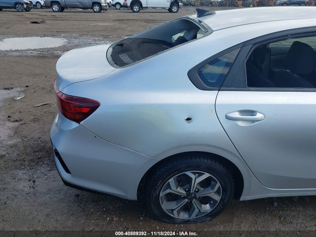 KIA Forte Lxs 2021 3KPF24AD4ME338334 Image 17