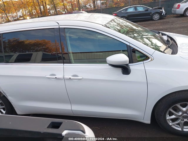 Chrysler Voyager Lx 2023 2C4RC1CG6PR607386 Image 13